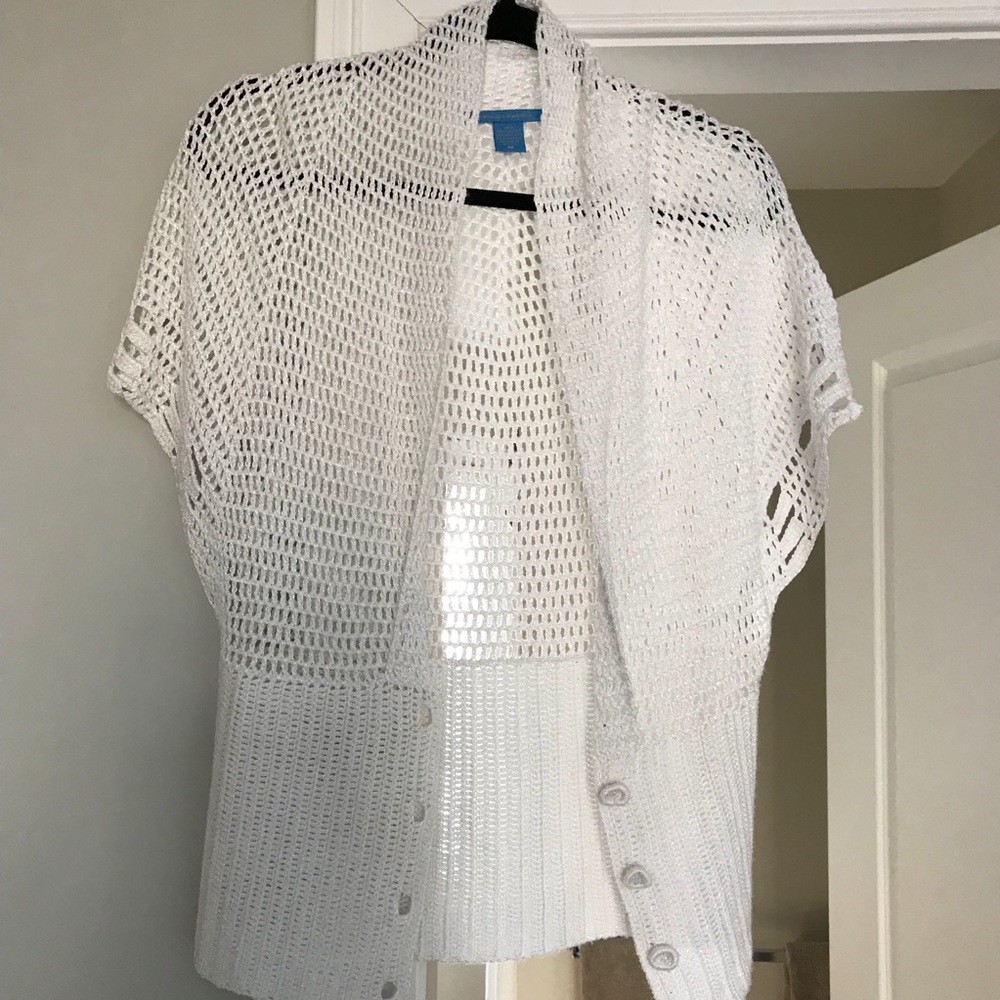 Light weight white sweater.